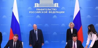 Подписание соглашения между «Норникелем» и публично-правовой компанией «Российский экологический оператор» в присутствии Виктории Абрамченко и президента «Норникеля» Владимира Потанина